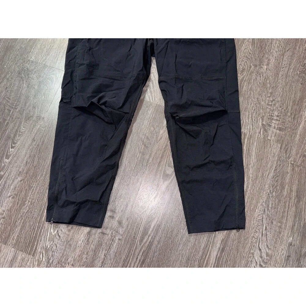 Men’s Size XL Nike Tech Woven Jogger Pants Black Classic Sportswear HM8241-010